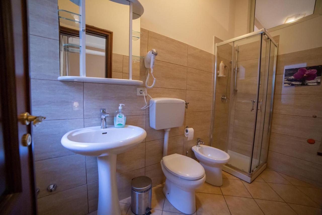 Bed and Breakfast Antichi Profumi Катания Экстерьер фото